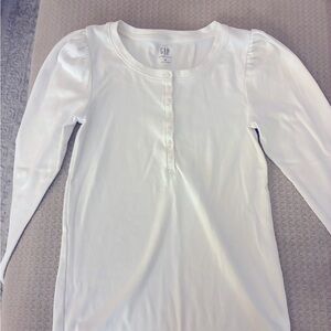 Gap white long sleeve tee